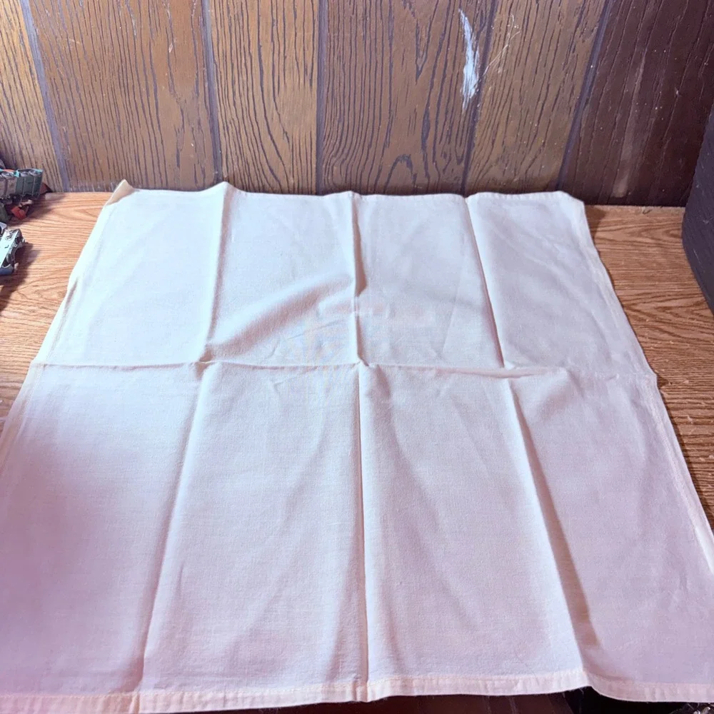 Waverly Garden Room Cream Ivory Linen Napkin Square Table Decor 19x18 Lot of 5